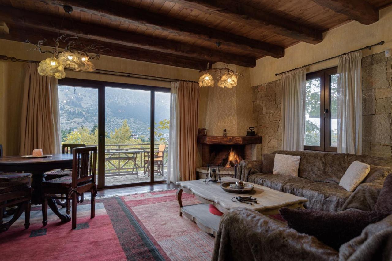 Parnassus Dreamwood Chalet Eptálofos 外观 照片