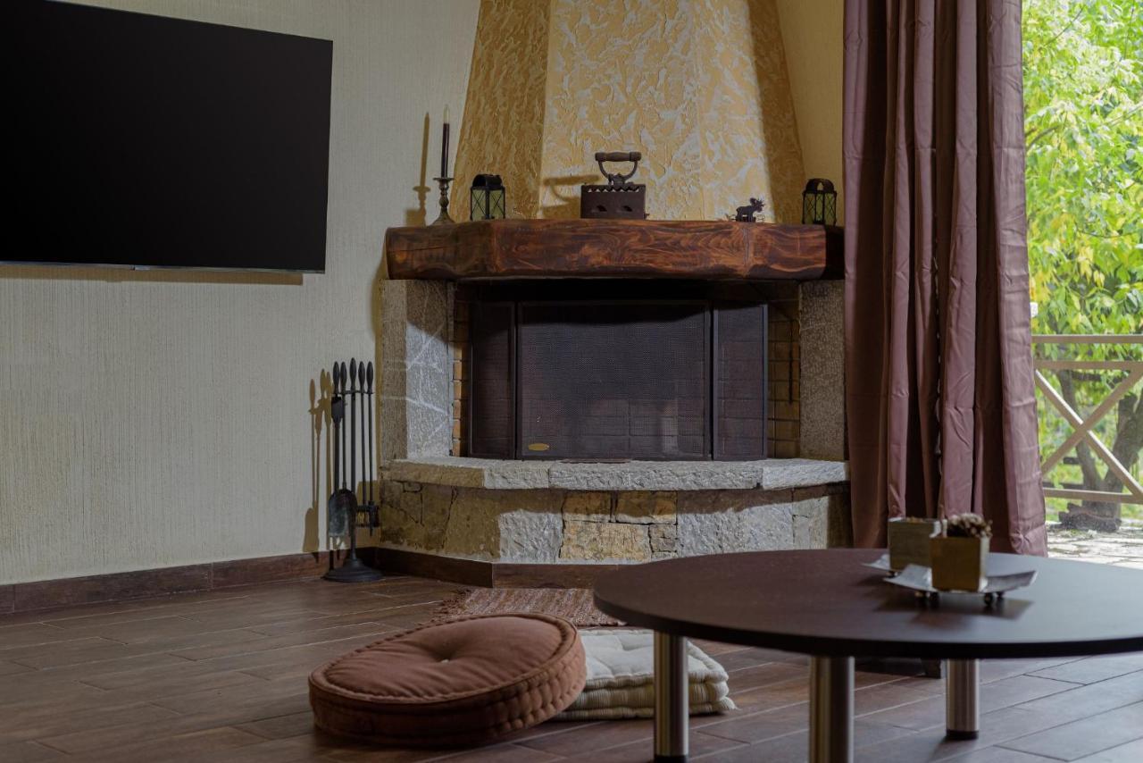 Parnassus Dreamwood Chalet Eptálofos 外观 照片