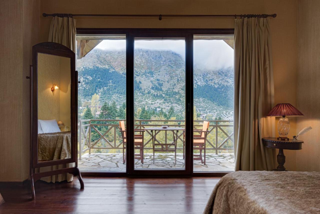 Parnassus Dreamwood Chalet Eptálofos 外观 照片